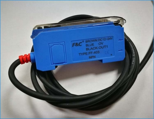 24VDC یک دکمه تنظیم سنسورهای فیبر نوری NPN NO تقویت کننده فیبر نوری